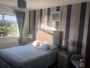 Habitación estándar doble, vistas al mar | Wifi gratis y ropa de cama