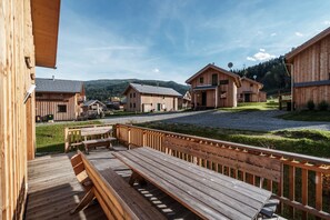 Patio / Balcony - Attractive chalet with sauna (Sankt Georgen am Kresichberg)