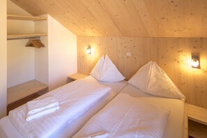 3 Schlafzimmer, Reisekinderbett, kostenloses WLAN
