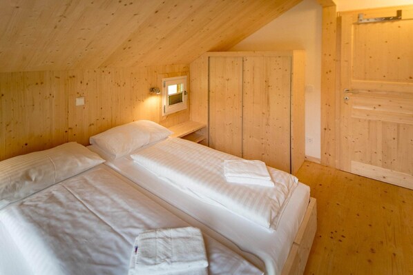 4 bedrooms, Internet