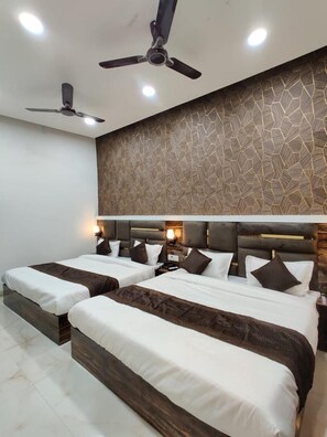 Double Room | Free WiFi - Hotel The Restu (Amritsar)