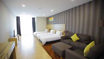 PREMIER TRIPLE ROOM, 3 TWIN BEDS | 1 間睡房、書桌、隔音、熨斗/熨衫板