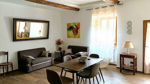 Téléviseur connecté, foyer