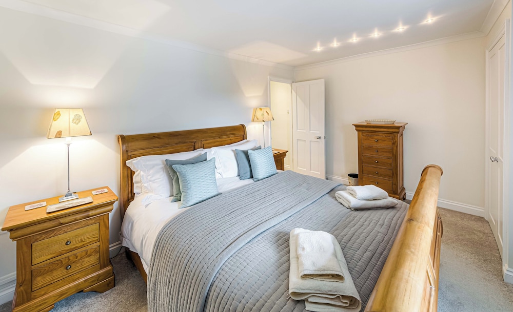 orchard-place-arundel-arundel-vrbo