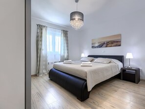 5 bedrooms, WiFi