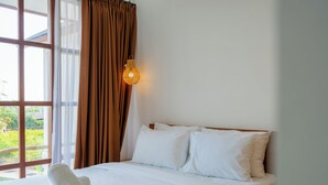 Ảnh chưa phân loại, 4 trong số 37 ảnh, nút