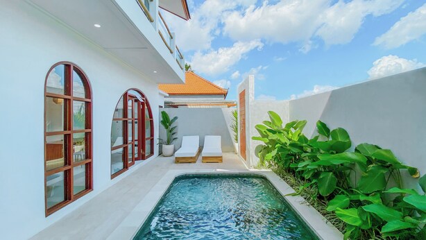 Ảnh chưa phân loại, 1 trong số 37 ảnh, nút