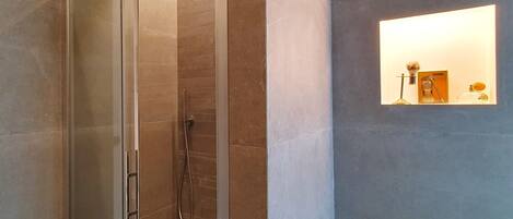 Dusche, Bidet