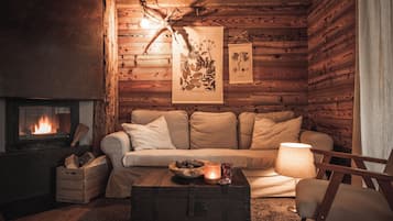 Chalet Deluxe | 1 camera, una cassaforte in camera, tende oscuranti, Wi-Fi gratuito