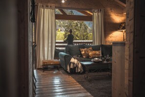 Superior chalet | Een kluis op de kamer, verduisterende gordijnen, gratis wifi, beddengoed
