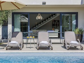 Water, Property, Plant, Furniture, Shade, Chair, Outdoor Furniture, Interior Design, Swimming Pool, Building - Stunning private villa with WIFI, hot tub, private pool, A/C, TV, terrace and pets allowed (Umag)