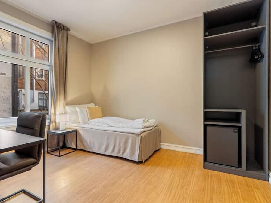 Habitació individual econòmica | Escriptori, espai de treball apte per a portàtils i wifi gratuïta