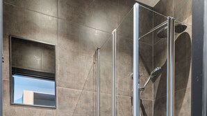 Dobbeltrom – standard | Bad