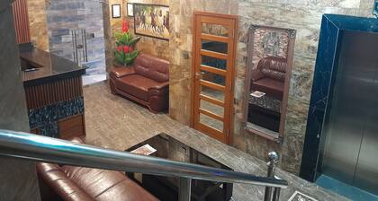 MAZOLA DIAMOND HOTEL