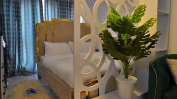 Classic Apartment | 1 bedroom, memory foam beds, iron/ironing board, free WiFi