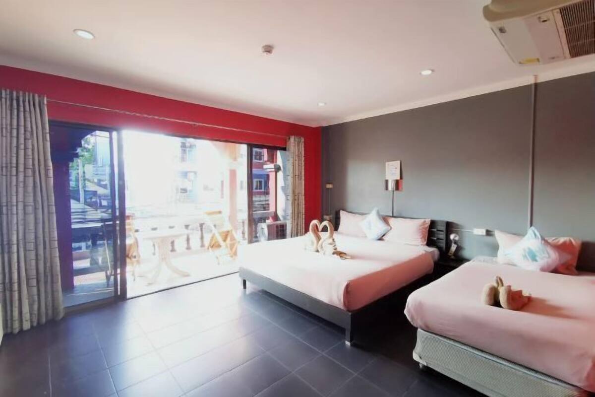 1 quarto, edredons de pluma, cofres nos quartos, cortinas blackout