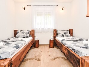 2 bedrooms, WiFi