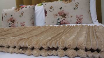 In-room safe, free WiFi