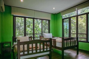 Villa básica, vistas a la colina | 5 dormitorios, wifi gratis, ropa de cama