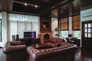 Basic-Villa, Hügelblick | Wohnbereich