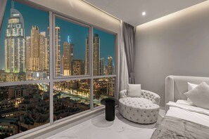 3 多间卧室、熨斗/熨衣板、WiFi、床单