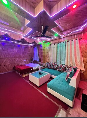 Familie-studiosuite | Sengetøy av topp kvalitet og senger med Select Comfort-madrass