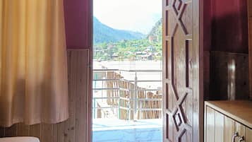 Economy Double Room, Mountain View | Mountain view