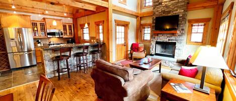 Smart TV, fireplace