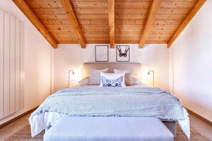 5 bedrooms, iron/ironing board, travel crib, free WiFi - NEW: Exclusive vacation home at Lechsee in the Allgäu (Lechbruck am See)