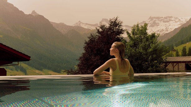 Unclassified image, 1 of 27, button - The Brecon (Adelboden)