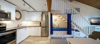 #210 Upper Beach View Suite at Shorewater Resort, Qualicum Beach