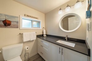 Hair dryer, towels