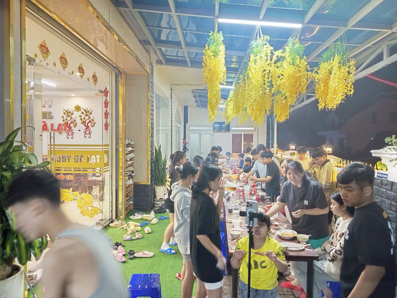 冰箱、微波炉、烤箱、炉灶