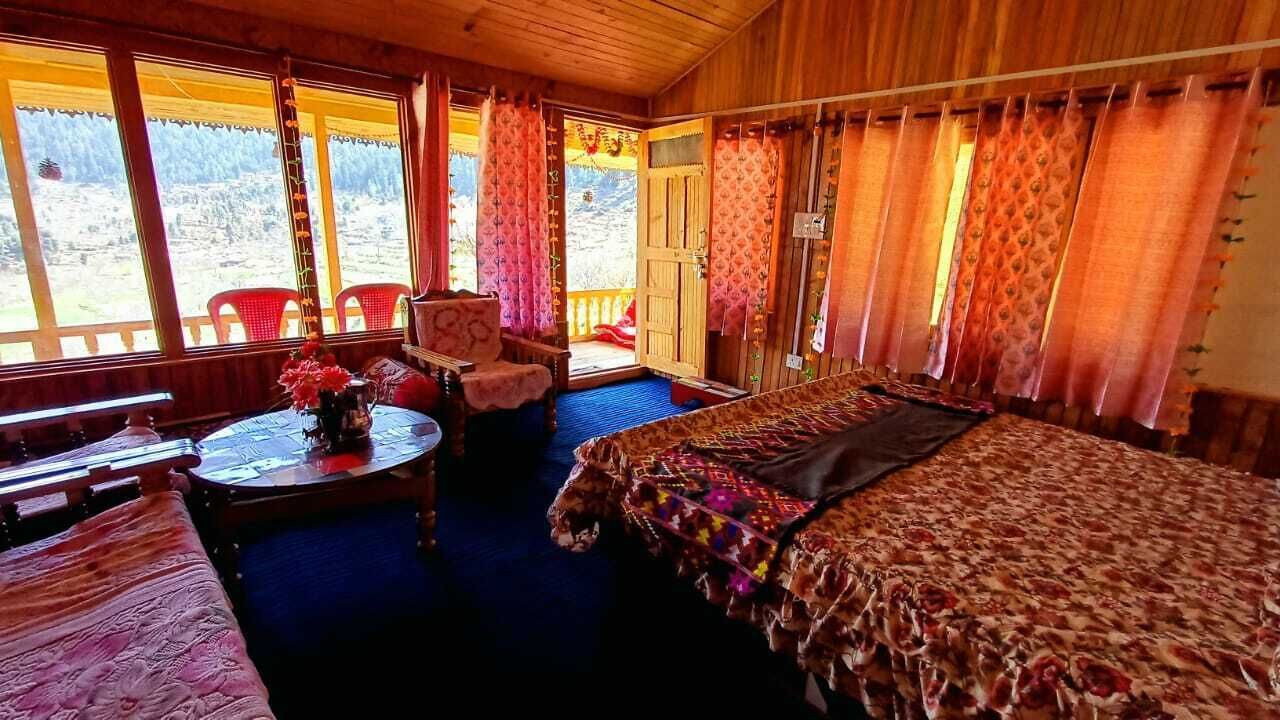 Deluxe Double Room, Mountain View | Premium bedding, pillowtop beds, free WiFi, bed sheets