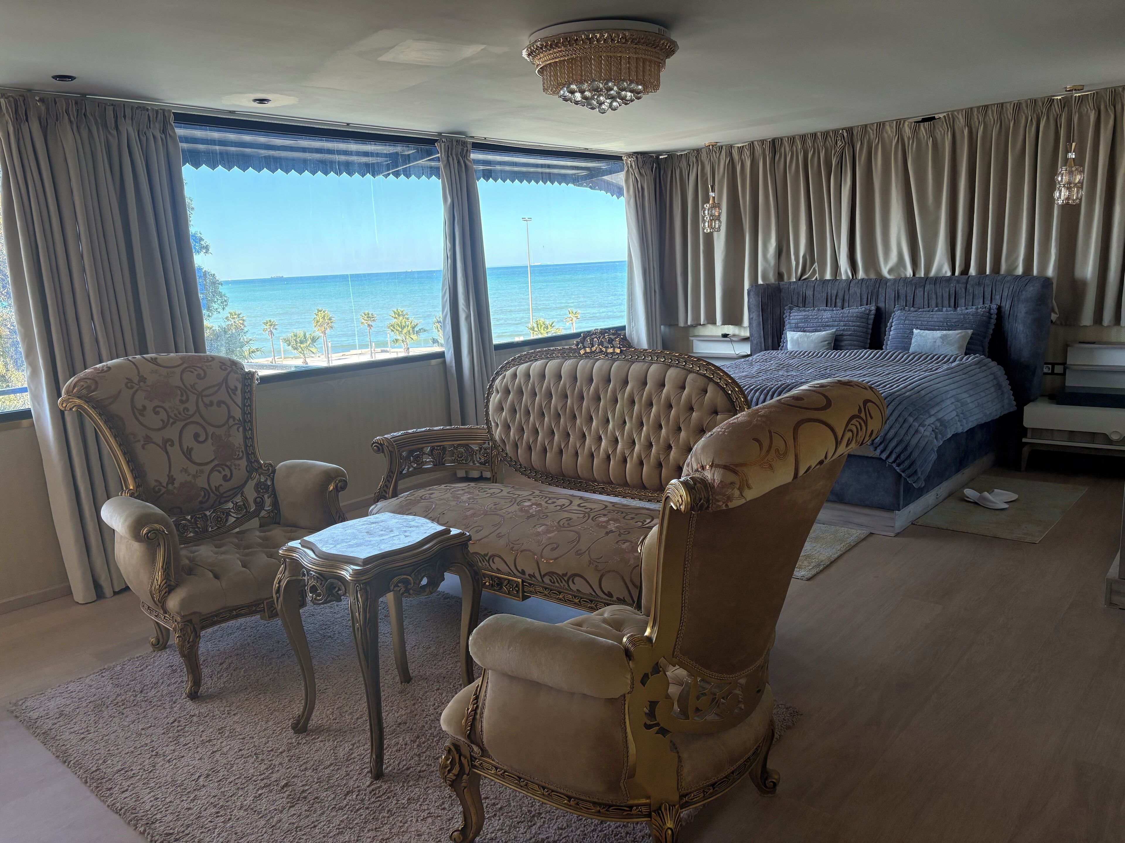 Double Room | In-room safe, desk, laptop workspace, iron/ironing board