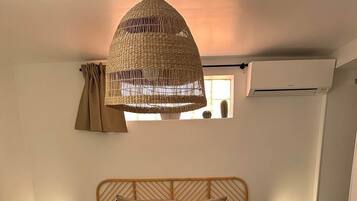 1 camera, Wi-Fi gratuito