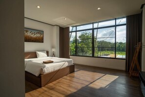 Family Villa, Mountain View | 5 bedrooms, free WiFi, bed sheets