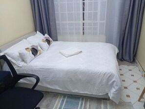 1 bedroom, iron/ironing board, WiFi, bed sheets