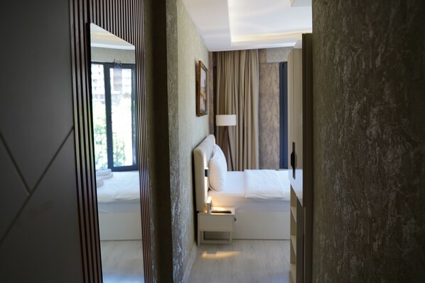 Literie hypoallergénique, minibar