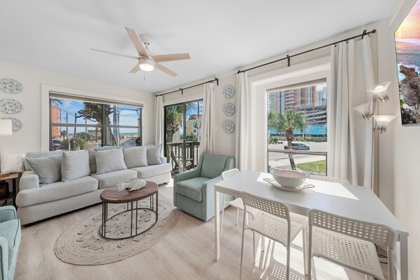 Signature Condo, 3 Bedrooms, Non Smoking, Balcony | In-room dining - The Sands 101 (Gulf Shores)