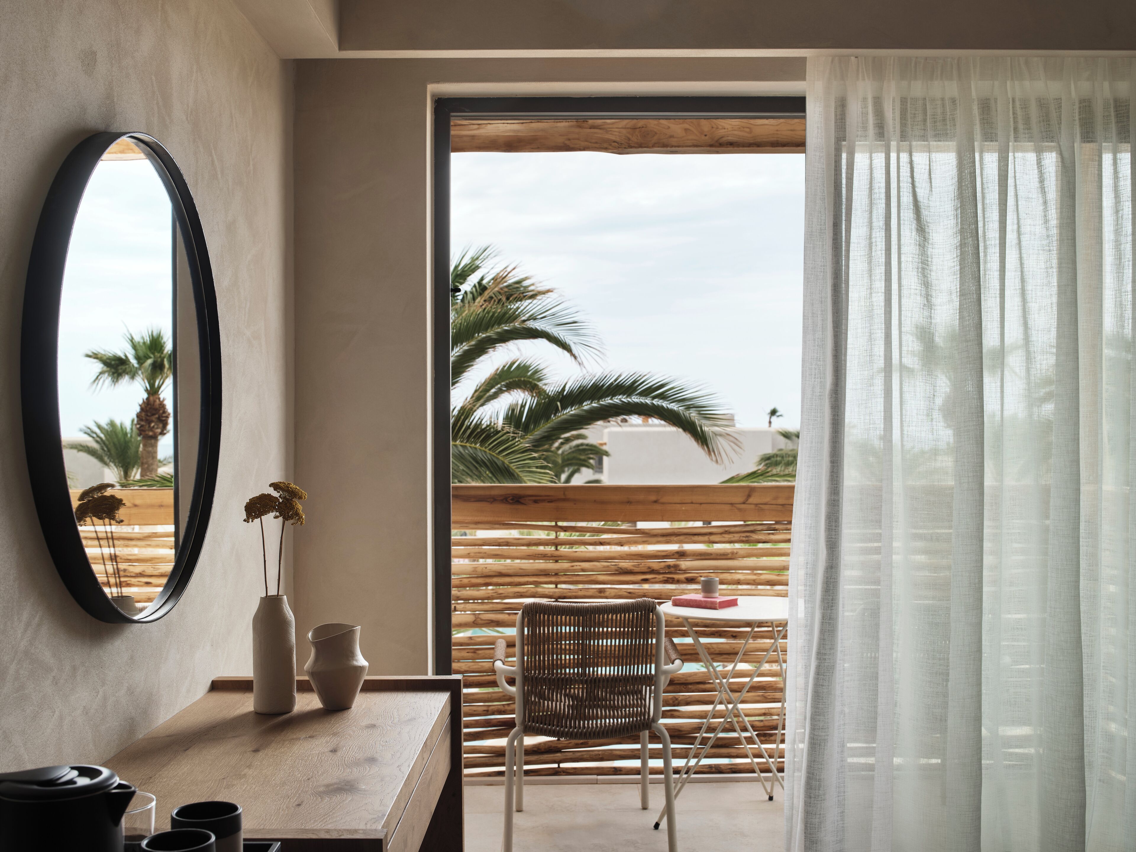 Comfort Double Room, Balcony | Desk, soundproofing, iron/ironing board, free WiFi