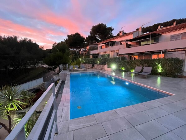 A heated pool - 2. Turquoise - HOME CASSIS - Maison Méditerranée (CASSIS)