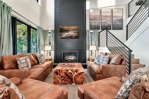 TV, fireplace, offices