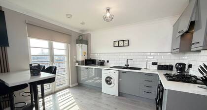 Bathgate Penthouse near Edinburgh