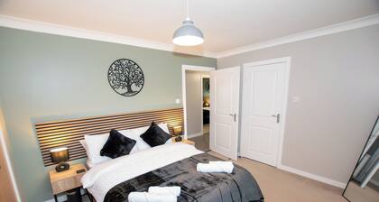 Bathgate Penthouse near Edinburgh