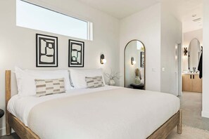 2 室のベッドルーム、アイロン / アイロン台、旅行用ベビーベッド、WiFi