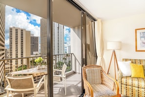 Apartment, 1 Bedroom (1 Bedroom) | Living area