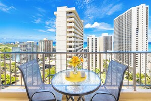 公寓 (1 Bedroom) | 露台/庭院