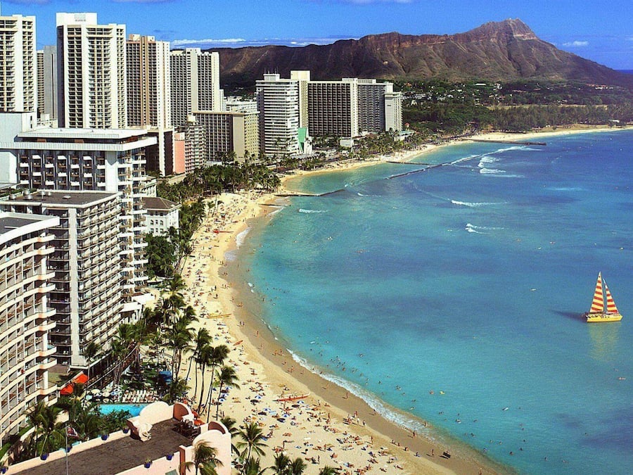 Beach nearby, white sand, sun loungers, beach umbrellas