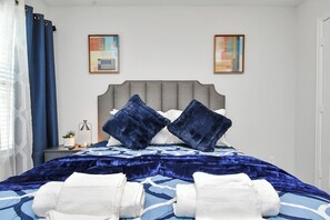 3 soverom, skrivebord, strykejern/-brett og wi-fi